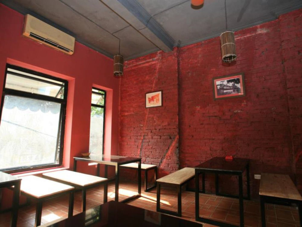 Hanoi Street View Hotel Esterno foto