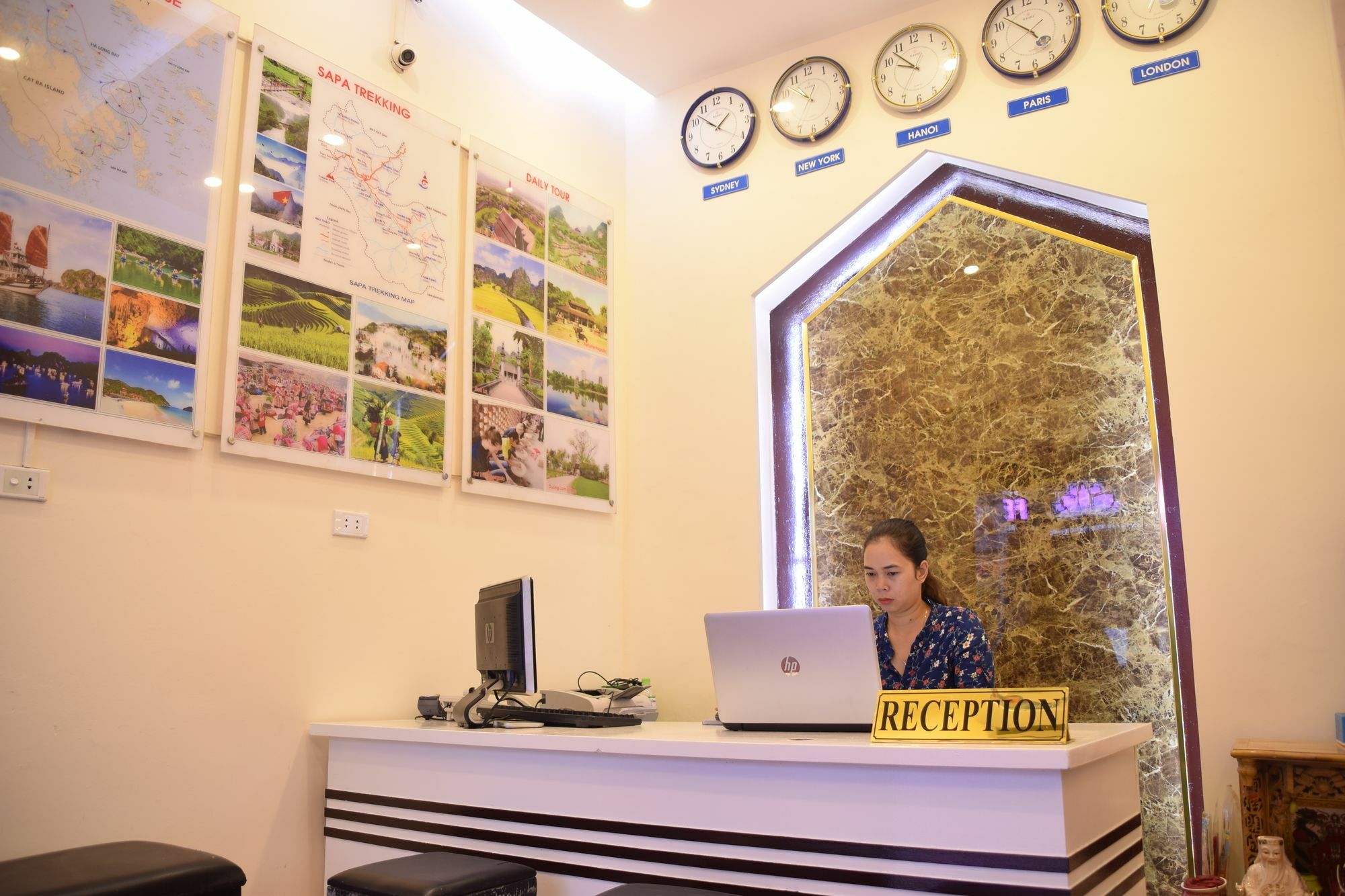 Hanoi Street View Hotel Esterno foto